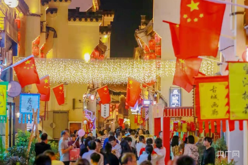 2025澳门天天六开彩免费图，澳门彩票文化之旅，探索天天六开彩的魅力与未来展望（至2025年）